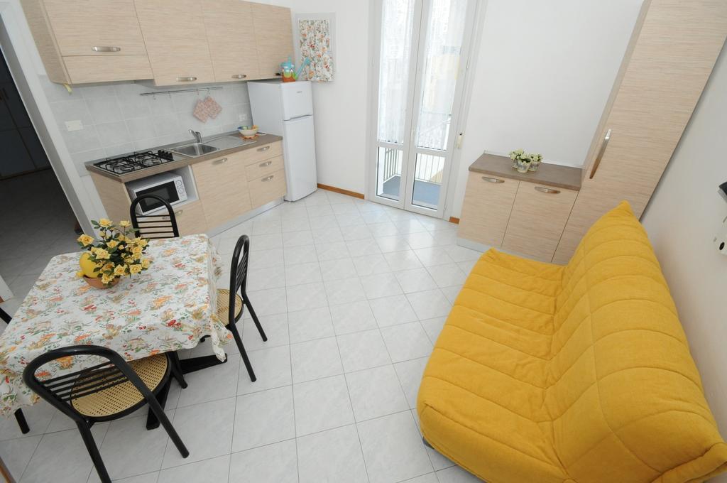 Residence Suisse Κατόλικα Εξωτερικό φωτογραφία